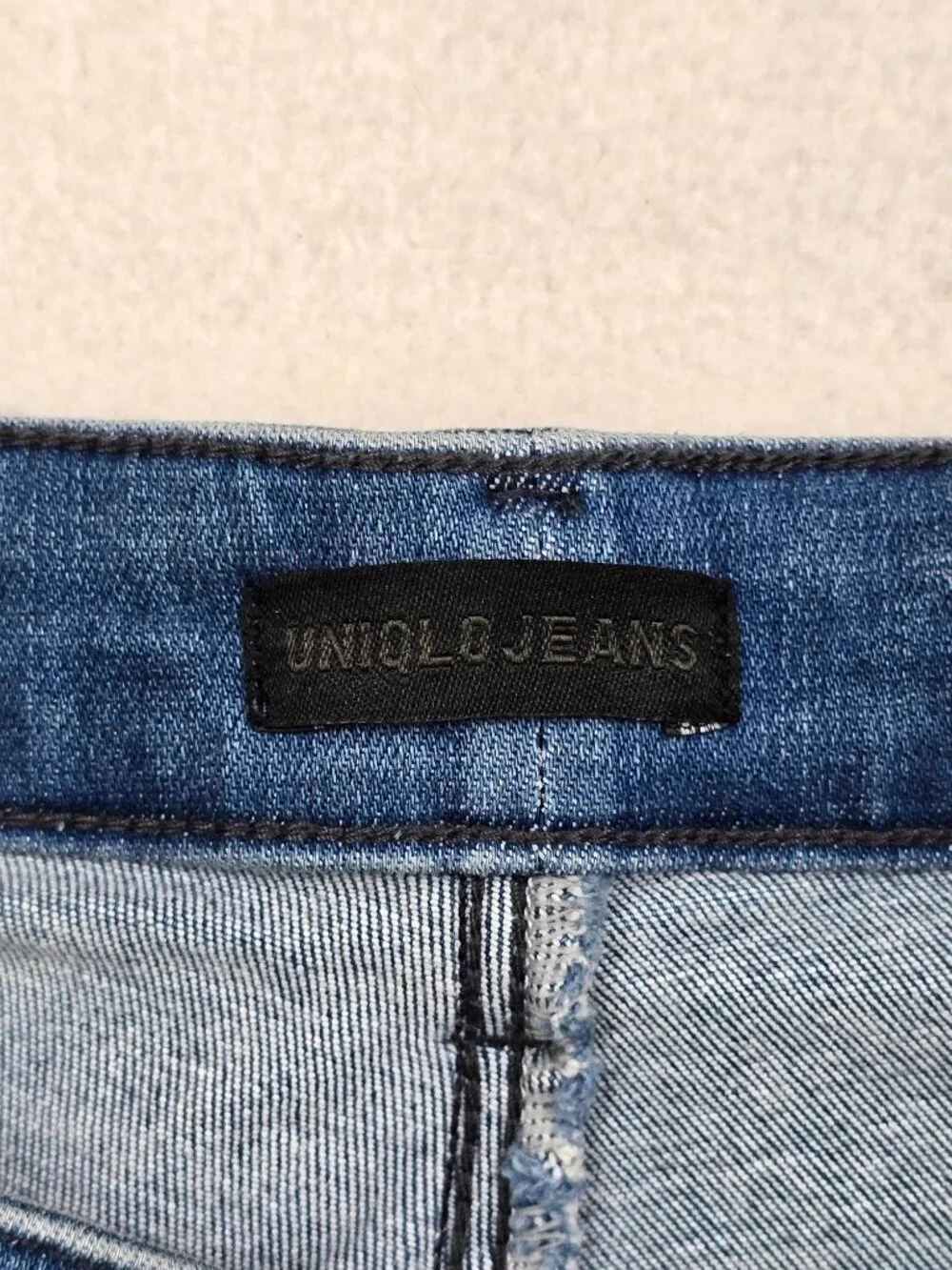 Uniqlo Mens Slim Fit Jeans Size 30x31 Blue Denim Stretch - Picture 2 of 6